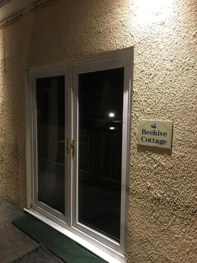 朋尼布林小屋酒店 阿伯德尔 外观 照片